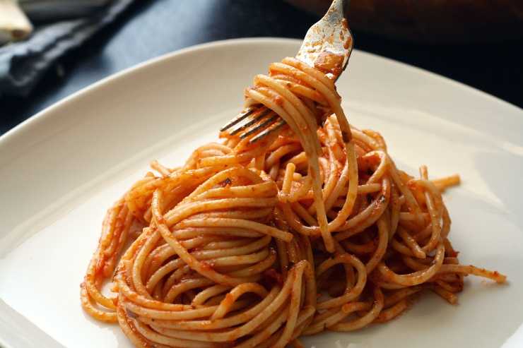 Spaghetti al sugo