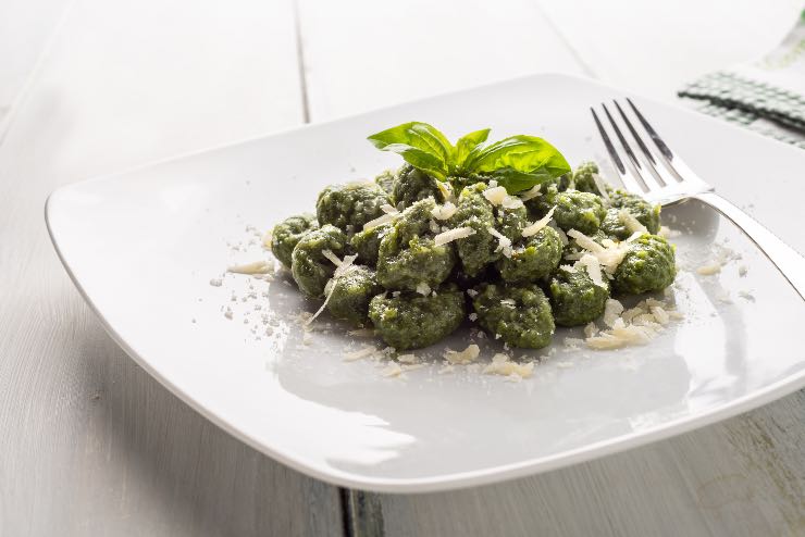 GNOCCHI FACILI RICOTTA E SPINACI