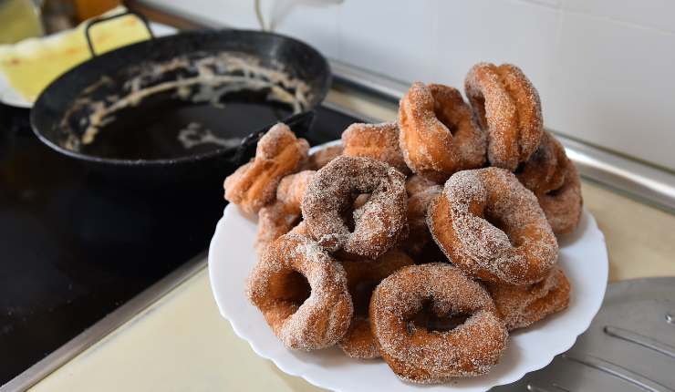 Graffe napoletane di Carnevale soffici