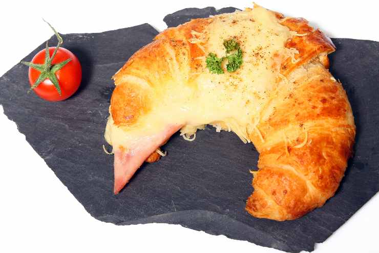 croissant salati svuota frigo